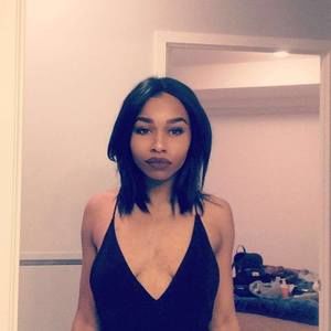 Meet your Posher, Samantha